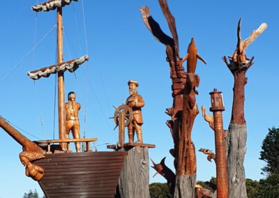 East Beach Tourist Park - Wood Carvings